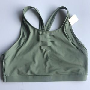 NWT Victorias Secret Pink sports bra